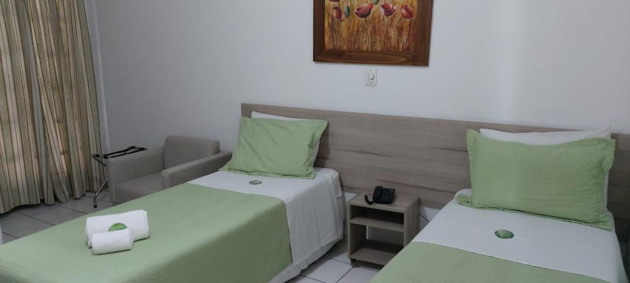 Viverdi Hotel Arujá Quarto foto