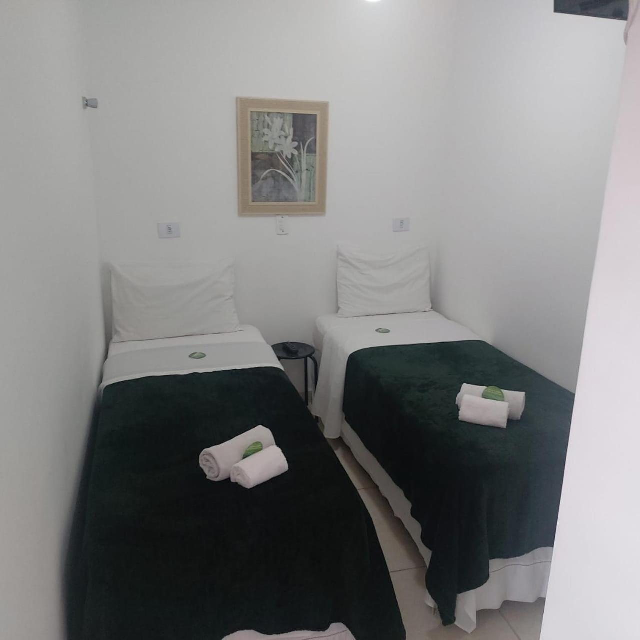 Viverdi Hotel Arujá Quarto foto