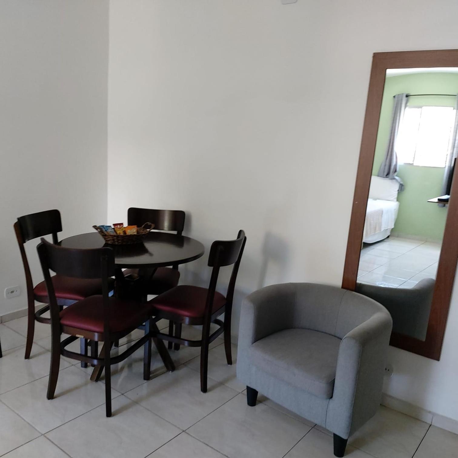 Viverdi Hotel Arujá Quarto foto